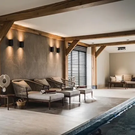 Villa Luxe Poolhouse Ouddorp