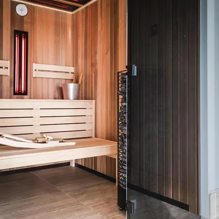 Luxe Poolhouse * Ouddorp